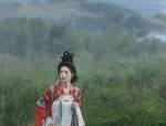 The Enchantment of the Horseface Skirt:A Love Letter to Traditional Chinese Clothing
