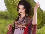 The Elegance of a Half-Qipao Blouse:A Fashionable Journey Through Traditional Beauty
