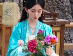 The Elegance of Waterdrop Collar Cheongsam Blouse