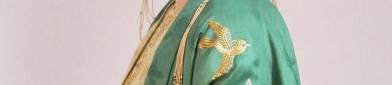 Pearl-Encrusted Cheongsam and Petticoats:A Glimpse into the Splendor of Traditional Chinese Fashion