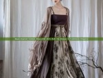 Autumn Elegance:The Rise of Hanfu Fashion for Women