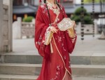 Summer in a Breezy Hanfu Chixiong Robe and Rucheng Skirt