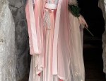 Reinventing Hanfu Fashion for Autumn Winter:Modernizing Traditional Styles