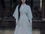 The Charm of a Black Cheongsam for a Petite,Curvier Lady