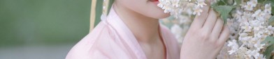 Winter Attire of Ancient Hanfu:The Splendor of Traditional Chinese Clothing
