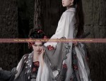 Harmonious Traditional:A Mother-Daughter Hanfu Fashion in Relaxed Silhouettes