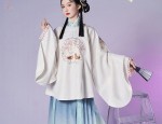 Embracing the Elegance:Red Cheongsam Headpieces