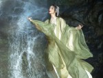 Glitter Clothes:The Sparkling Cheongsam Revolution