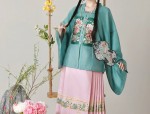 Traditional Chinese Style MaFace Skirt and Shoes for Children in Autumn Winter Fashion