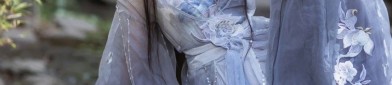 Embracing Modernity in Traditional Qipao:The New Wave of Cheongsam-Inspired Dress