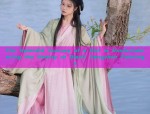 The Splendid Journey of a Girl in Hanfu,Embracing the Beauty of Qianli Jiangshan Paintings