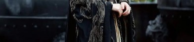 The Splendor of Zhejiangs Horseface Skirt:A Cultural Journey