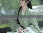 Five-Year-Old Girls Traditional Chinese Hanfu Embroidered Shoes with Splendid Patterns