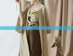 The Elegance of a Hanfu Fan Girl