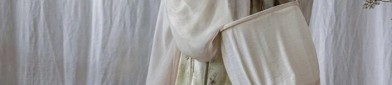 Elegant Ladys Short-Style Horseback Skirt Ensemble
