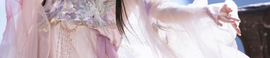 Elegant Mini-Size Cheongsam:A Blend of Traditional Charm and Modern Luxury
