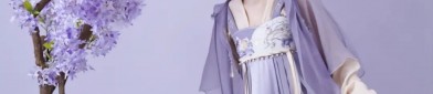 Moonlight Amongst the Blossoms:The Story of Hanfu Shop 花间月