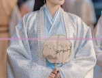 The Role of Hanfus Inner Lining and Straps in Traditional Chinese Fashion
