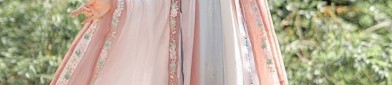 Elegance at Sixty:Womens Hanfu Fashion in Modern Times