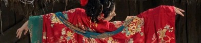 The Authentic Dragon Empress Hanfu and the Flower of the Other Side:The Story of Biàn YìHuā