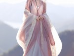 The Rise of Black Hanfu:The Revival of Jìn Style in Modern Times
