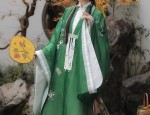 Children in Traditional Chinese Attire:The Introduction of Hanfu and Ethos in Kindergartens