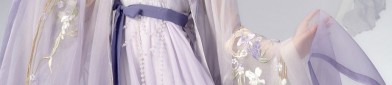 Mid-Length Sleeve Cheongsam Skirt with Three-Quarter Length Thin Fabric Design