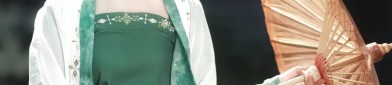 The Enchantment of a Girls毛衣 with a Skirted Mien:A Guide to Styling a Ma Mian裙
