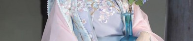 The Splendor of织金纱马面裙:A Traditional Beauty in Modern Fashion