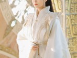Exploring the World of Girls Hanfu Costumes:The Fashionable Journey into Traditional Chinese童装