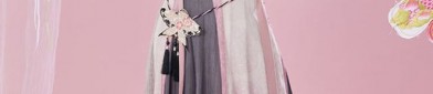 Traditional Cheongsam,Fans and Props:A Cultural Exploration