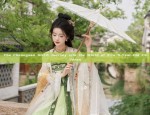 White Cheongsam:Embracing the Elegance of Traditional Chinese Embroidery