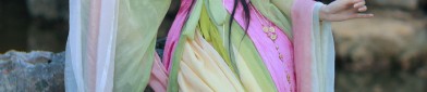 The Exclusive Fans for the Horseface Skirt:A Cultural Exploration