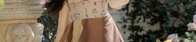 The Cultural Significance of Qipao in Marriage Registration Ceremony