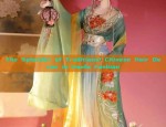 The Splendor of Traditional Chinese Hair Decor in Hanfu Fashion