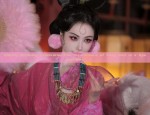 Elderly Birthday Celebration:The Significance of Tang Suit in a Special Day