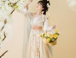 Childrens Hanfu Qixiong Ruqun:A Complete Guide to Traditional Chinese Clothing