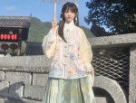 The Splendor of Ming-Style Cloud-肩汉服，传统与时尚的交融