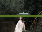 Bridal Headdress and Cheongsam:A Blend of Tradition and Elegance