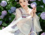 The Splendor of Hanfu:The Cultural Significance of Qiyao with the Flower of the Otherworld
