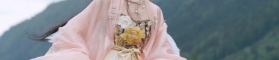 The Rise of Hanfu Fashion for Tween Girls:Embracing the Traditional in the Age of 12-15
