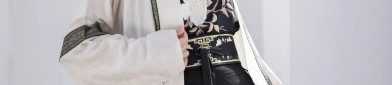 Embracing Tradition:The Qipao Womens Cheongsam with Shawl