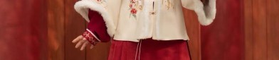 The Charm of Short and Sexy Cheongsam Skirts