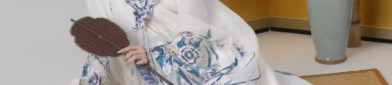The Journey of a Junior Schoolgirl into the World of Hanfu Traditional Chinese Clothing)