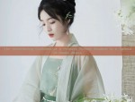 The Intimidating Coolness of a Primary School Student in a Splendid Hanfu Attire