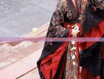 The Fusion of Ethnic Styles and Traditional Hanfu:A Journey to Dunhuang