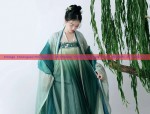 Fringes and Splendor:The Ethereal Beauty of Hanfu Shoes with Tassel Decorations