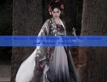 Childrens Ink Paintings:The Art of Qipao in a New Light