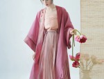 Winter Coats to Pair with Your Horse-Face Skirt:A Guide to Styling