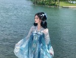 The Evolution of Guard Robes in Traditional Chinese Culture:A Closer Look at Hanfu Clothing